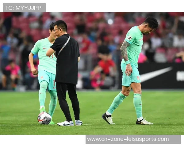 亚预赛关键对决中国香港迎战新加坡首发阵容揭晓安永佳陈晋一领衔出战