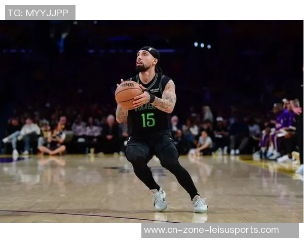 阿尔瓦拉多替补表现出色首节独得10分全场砍下18分3助攻 阿尔瓦拉多替补表现出色首节独得10分全场砍下18分3助攻