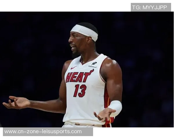 阿德巴约表现平平16投仅中6得22分7篮板三分球命中率不佳